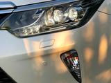Toyota Camry 2017 годаүшін15 500 000 тг. в Шымкент – фото 2