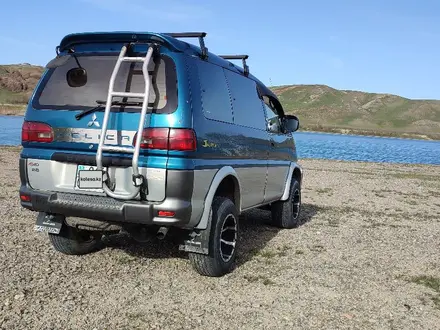 Mitsubishi Delica 1997 года за 6 200 000 тг. в Алматы – фото 4