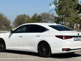 Lexus ES 250 2020 года за 21 500 000 тг. в Шымкент – фото 3