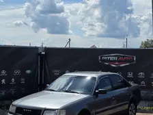 Audi 100, 1990