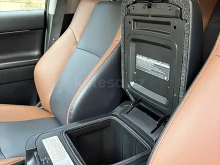 Toyota Land Cruiser Prado 2023 года за 34 500 000 тг. в Алматы – фото 16