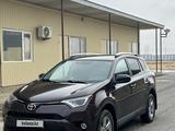 Toyota RAV4 2016 годаfor11 500 000 тг. в Актау – фото 2