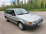 Volkswagen Passat 1991 годаүшін2 250 000 тг. в Павлодар