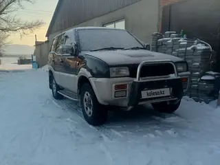 Nissan Mistral