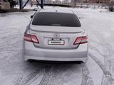 Toyota Camry 2011 годаfor5 100 000 тг. в Актобе – фото 4