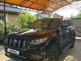 Toyota Land Cruiser Prado 2021 года за 26 300 000 тг. в Уральск – фото 2
