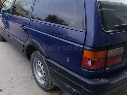 Volkswagen Passat 1993 года за 1 100 000 тг. в Шиели – фото 6