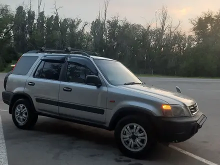 Honda CR-V 1997 года за 2 900 000 тг. в Алматы – фото 27