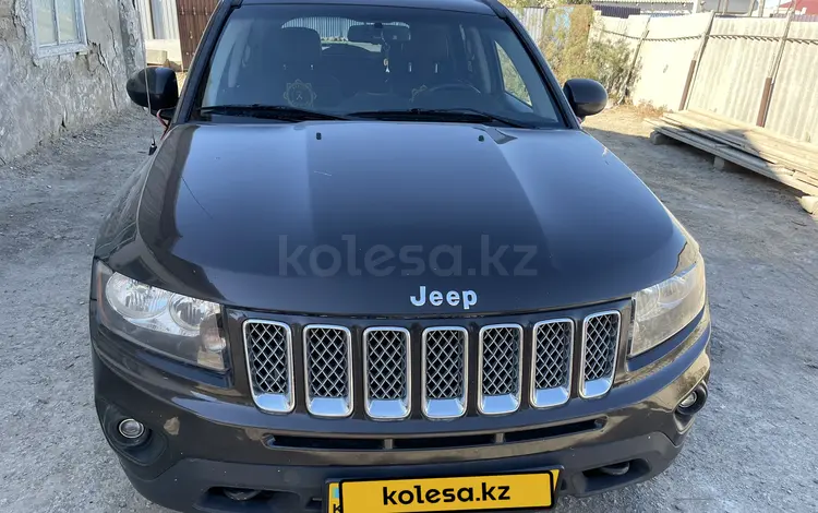 Jeep Compass 2014 года за 6 000 000 тг. в Атырау