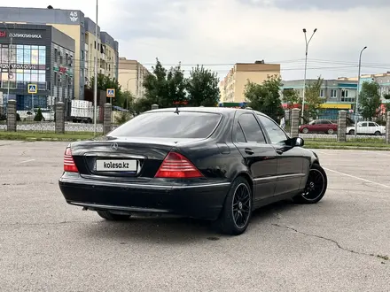 Mercedes-Benz S 320 2001 года за 4 500 000 тг. в Алматы – фото 2