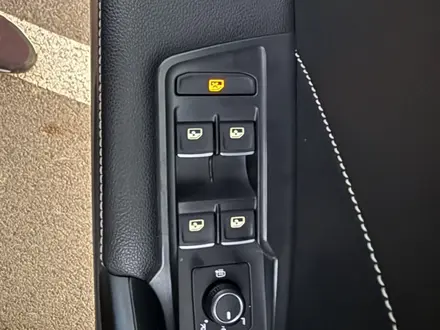 Volkswagen Tiguan 2022 года за 16 000 000 тг. в Алматы – фото 14