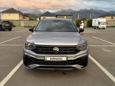 Volkswagen Tiguan 2022 года за 16 000 000 тг. в Алматы – фото 2