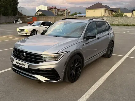 Volkswagen Tiguan 2022 года за 16 000 000 тг. в Алматы – фото 3