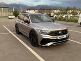 Volkswagen Tiguan 2022 года за 16 000 000 тг. в Алматы – фото 4