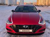 Hyundai Sonata 2021 года за 13 000 000 тг. в Астана