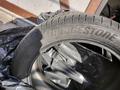 Bridgestone 245/45/18 Y100 RFT (Run Flat) за 440 000 тг. в Астана – фото 2