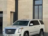 Cadillac Escalade 2019 года за 25 000 000 тг. в Атырау