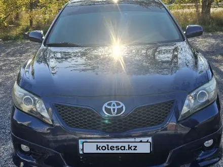 Toyota Camry 2010 года за 5 100 000 тг. в Павлодар – фото 2