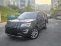 Ford Explorer 2016 года за 12 500 000 тг. в Алматы – фото 13