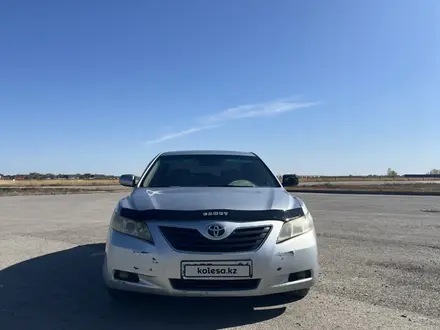 Toyota Camry 2008 года за 4 400 000 тг. в Актобе – фото 2