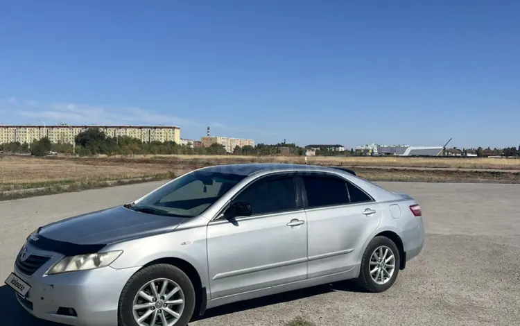 Toyota Camry 2008 года за 4 400 000 тг. в Актобе