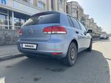 Volkswagen Golf 2010 года за 4 800 000 тг. в Астана – фото 2