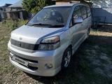 Toyota Voxy 2004 годаүшін3 300 000 тг. в Алматы – фото 2