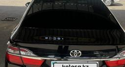 Toyota Camry 2015 годаүшін11 700 000 тг. в Алматы – фото 2