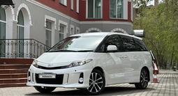 Toyota Estima 2013 годаүшін8 700 000 тг. в Караганда