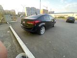 Hyundai Elantra 2013 года за 3 900 000 тг. в Уральск – фото 2
