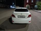 Hyundai Accent 2013 годаүшін4 100 000 тг. в Караганда – фото 2