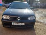 Volkswagen Golf 1998 года за 1 900 000 тг. в Астана – фото 2