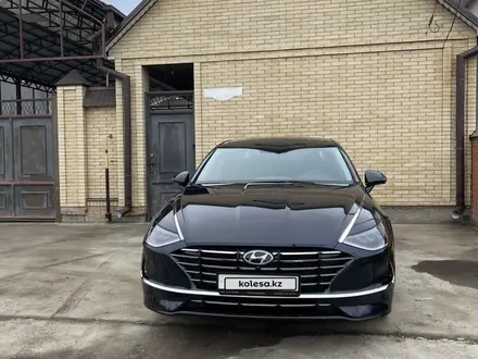 Hyundai Sonata 2019 годаүшін15 000 000 тг. в Уральск