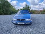 Volkswagen Passat 1994 годаүшін1 400 000 тг. в Усть-Каменогорск – фото 3