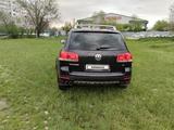 Volkswagen Touareg 2004 года за 4 700 000 тг. в Алматы – фото 5