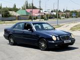 Mercedes-Benz E 320 2000 года за 3 000 000 тг. в Шымкент – фото 4