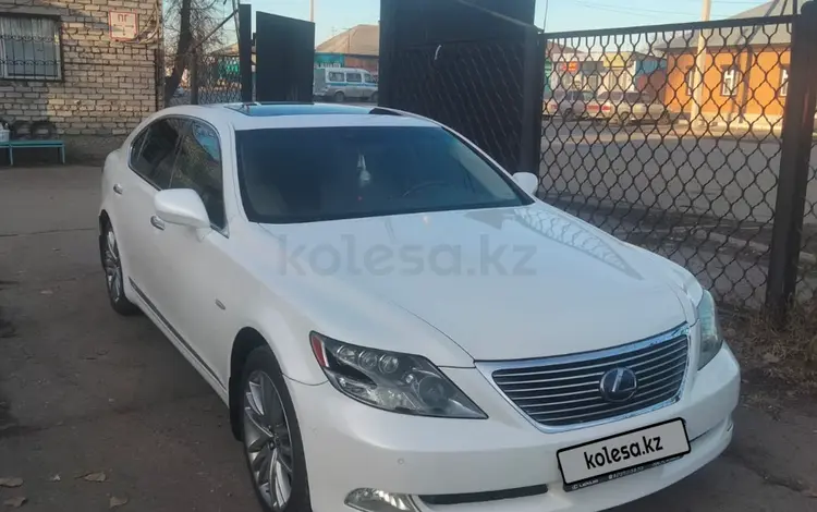 Lexus LS 600h 2009 года за 8 200 000 тг. в Семей