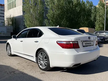 Lexus LS 600h 2009 года за 8 200 000 тг. в Семей – фото 25