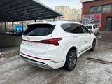 Hyundai Santa Fe 2022 года за 19 000 000 тг. в Алматы – фото 5