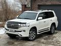 Toyota Land Cruiser 2016 годаfor28 500 000 тг. в Актобе