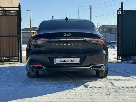 Hyundai Grandeur 2022 года за 16 200 000 тг. в Атырау – фото 22
