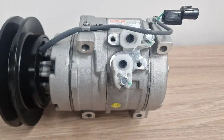 Компрессор XCMG KD17Z005Z Экскаватор XE215C за 100 000 тг. в Алматы