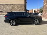 Toyota Highlander 2022 года за 20 000 000 тг. в Актобе – фото 5
