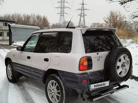 Toyota RAV4 1996 годаүшін4 200 000 тг. в Алматы – фото 4