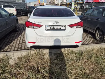 Hyundai Elantra 2016 года за 6 200 000 тг. в Астана – фото 3