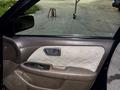 Toyota Camry 1998 года за 2 500 000 тг. в Алматы – фото 13