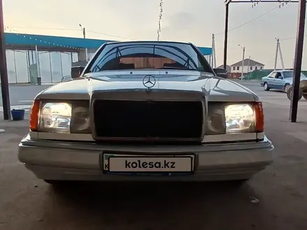 Mercedes-Benz E 230 1990 года за 1 100 000 тг. в Шымкент – фото 10