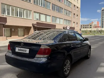 Toyota Camry 2003 года за 3 900 000 тг. в Астана – фото 4