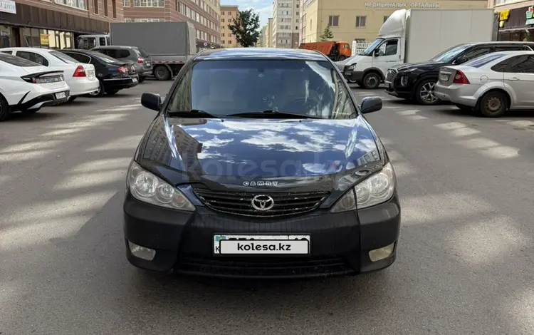 Toyota Camry 2003 года за 3 900 000 тг. в Астана