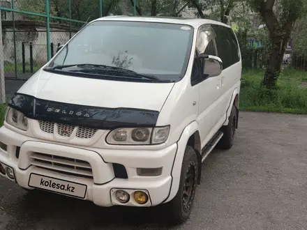 Mitsubishi Delica 2006 года за 10 000 000 тг. в Алматы